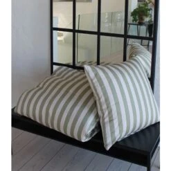 Blok Strib Sengetøj, Grøn/ Off White, 140x220 Cm 9 Blok Strib Sengetøj, Grøn/ Off White, 140x220 Cm -Salling Butik 200111152 220111152 satin percale block strib 3 cm dusty green off white 20