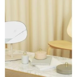 Normann Copenhagen Ring Box, Taupe 7 Normann Copenhagen Ring Box, Taupe -Salling Butik 2020 ring box group 03 2