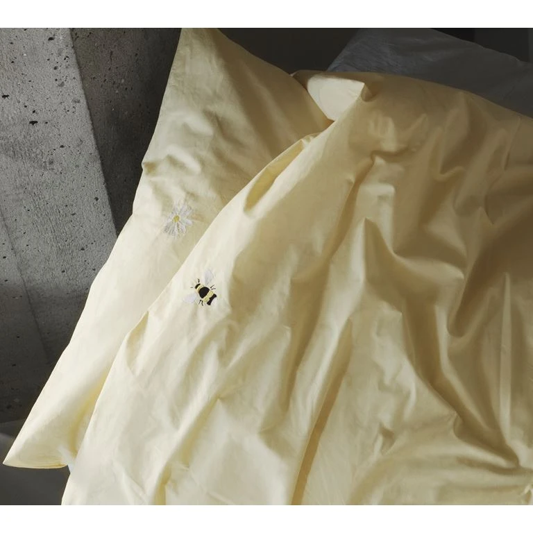 Normann Copenhagen Snooze Sengelinned, Gul, 140x220 Cm 5 Normann Copenhagen Snooze Sengelinned, Gul, 140x220 Cm - Billede 5