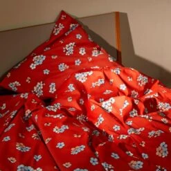 Juna Grand Pleasantly Sengetøj, Chili, 140x220 Cm -Salling Butik 2022 637078 637079 637080 637066 637067 637089 637090 1 1