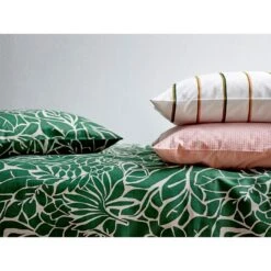 Södahl Abstract Leaves Sengetøj, Grøn, 140x220 Cm 5 Södahl Abstract Leaves Sengetøj, Grøn, 140x220 Cm -Salling Butik 28967 env 1 2301 high