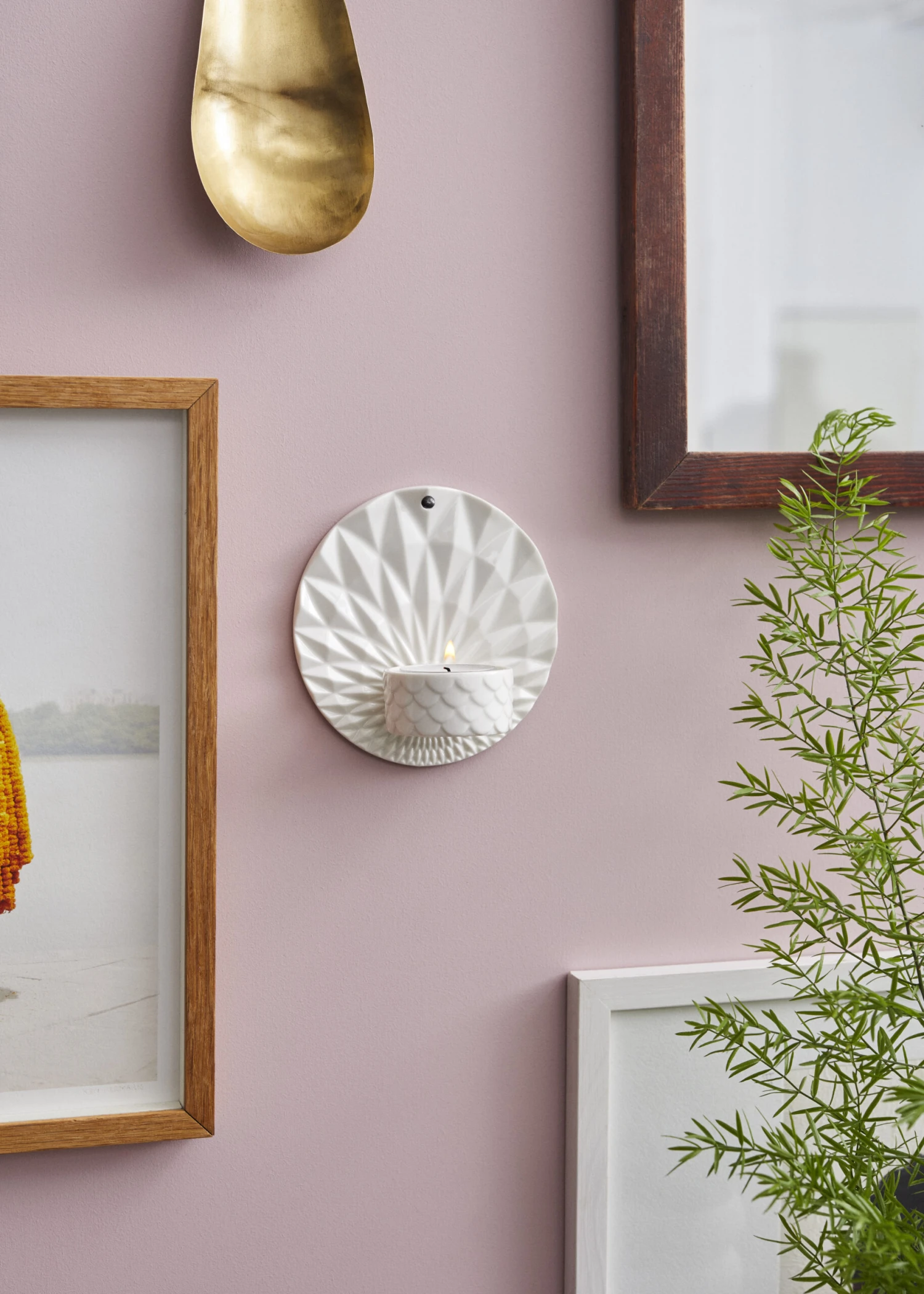 Pipanella Votive Væghængt Lysestage, White 2 Pipanella Votive Væghængt Lysestage, White - Billede 2