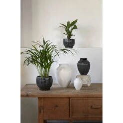 Urtepotteskjuler Med Riller, Sort, 16,5 Cm 6 Urtepotteskjuler Med Riller, Sort, 16,5 Cm -Salling Butik 5713959012943 3