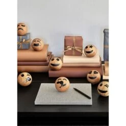 Spring Copenhagen Emotions Tears Of Joy Figur -Salling Butik 8001 fsc tears of joy mencke vagnby 3