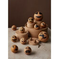 Spring Copenhagen Emotions Tears Of Joy Figur -Salling Butik 8001 fsc tears of joy mencke vagnby 4