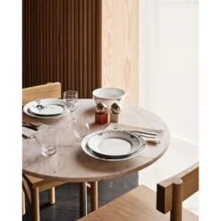 Royal Copenhagen Sort Riflet Blonde Skål, Ø21 Cm -Salling Butik black lace plate 27cm plate 22cm bowl 110cl black fluted mega plate 27cm plate 22cm 72dpi