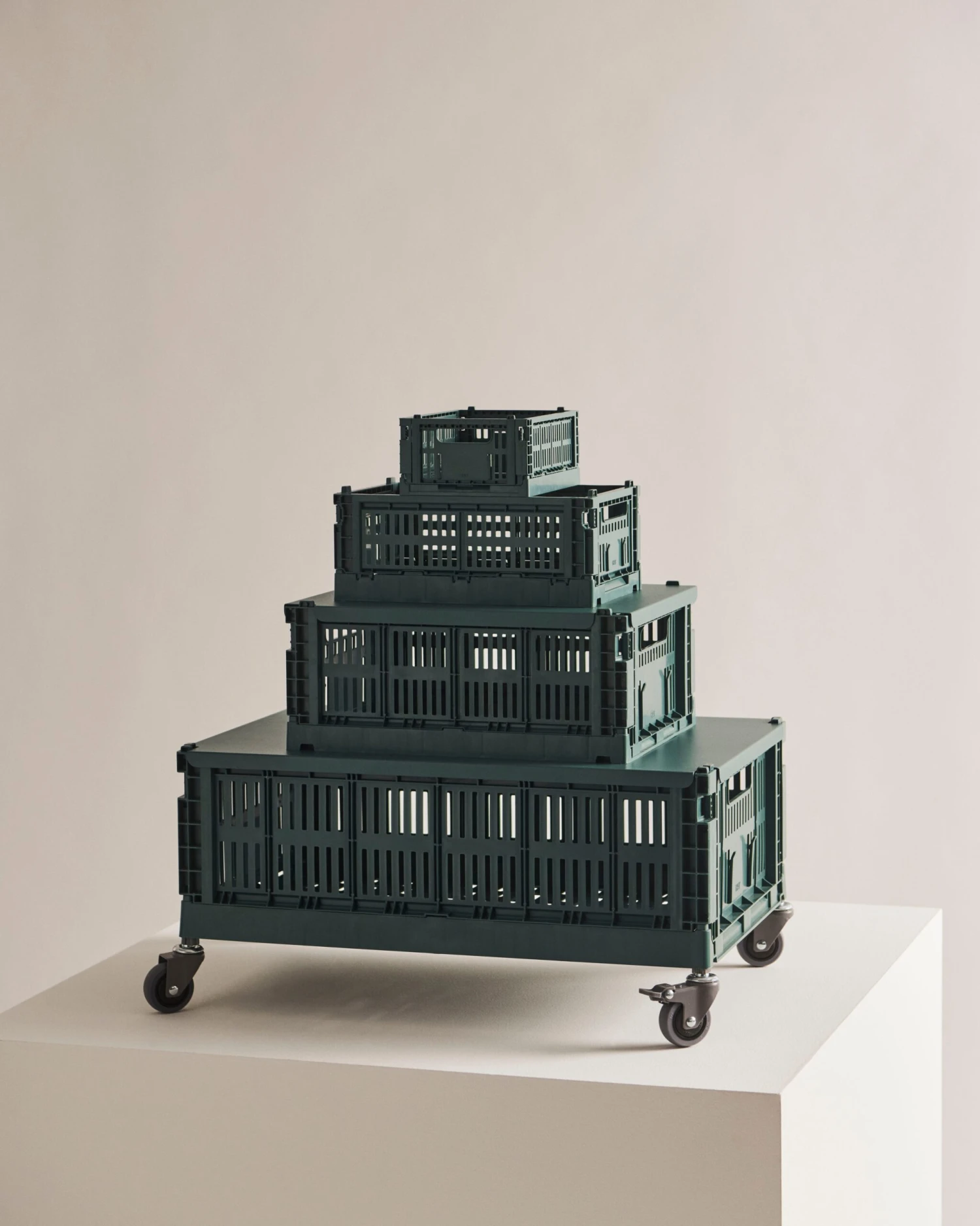 Hay Colour Crate Large Kasse, Dark Green 2 Hay Colour Crate Large Kasse, Dark Green - Billede 2