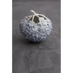 Royal Copenhagen The Art Of Giving Flowers Hortensia Vase, Blue 13 Royal Copenhagen The Art Of Giving Flowers Hortensia Vase, Blue -Salling Butik hydrangea vase blue