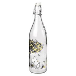 Glasflaske, Æbletræ, 1 L 5 Glasflaske, Æbletræ, 1 L -Salling Butik muurla moomin apples glass bottle 1 l 774 100 01 6416114963348 3