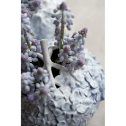 Royal Copenhagen The Art Of Giving Flowers Hortensia Vase, Blue 11 Royal Copenhagen The Art Of Giving Flowers Hortensia Vase, Blue -Salling Butik the art of giving flowers blue w flowers